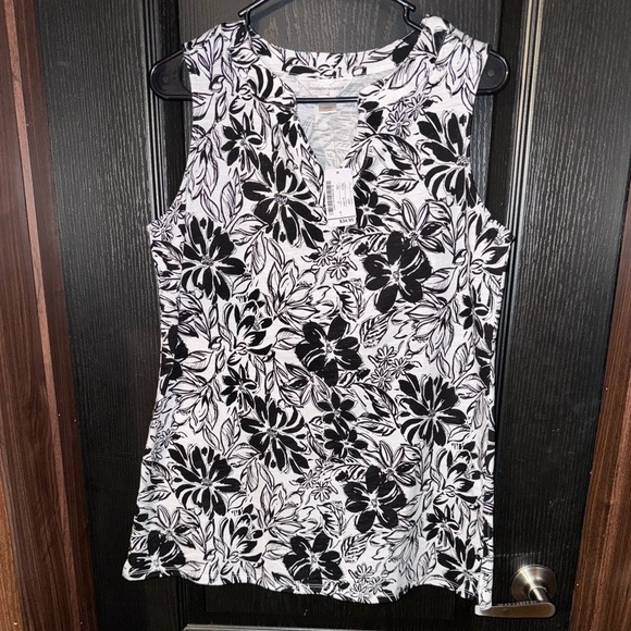Christopher & Banks Black and White Floral Tank Top - Picture 1 of 3